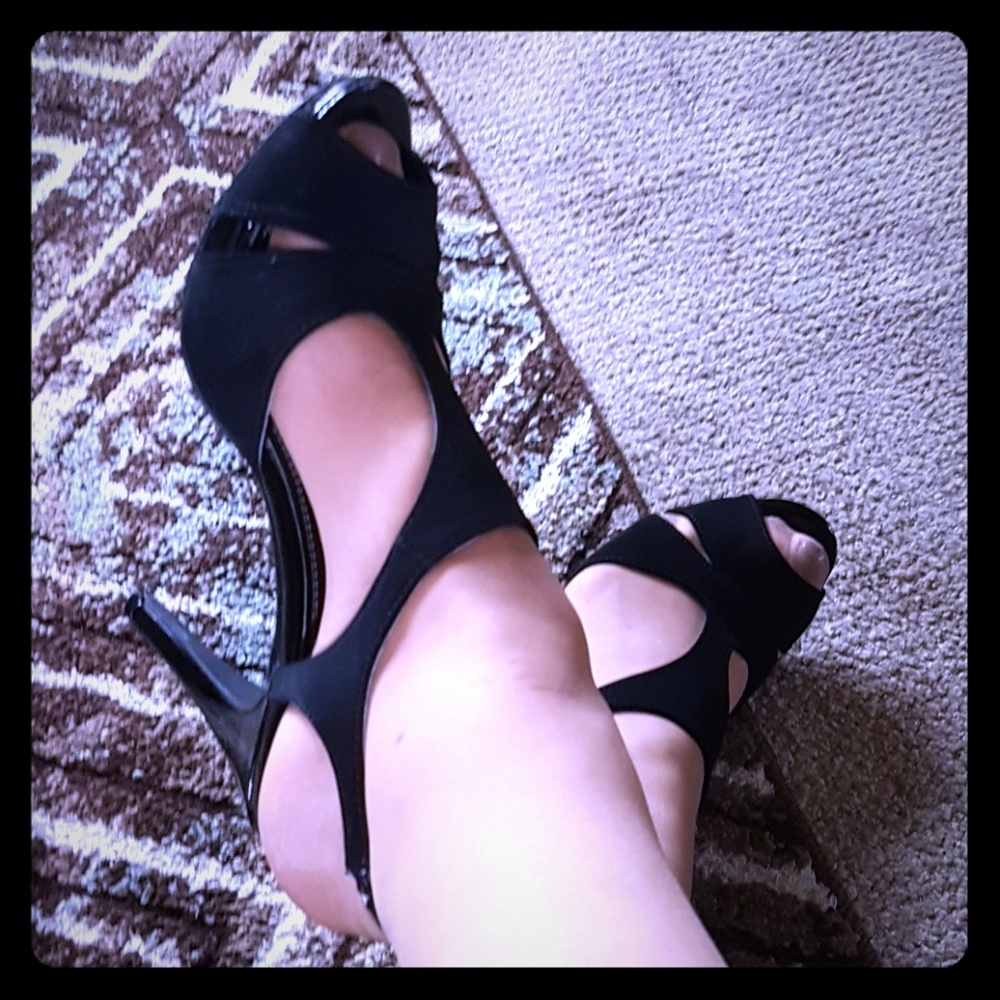 Size 11 5" high heels